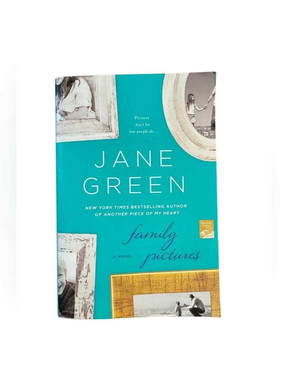 3/$15 📚📖 Family Pictures by Jane Green